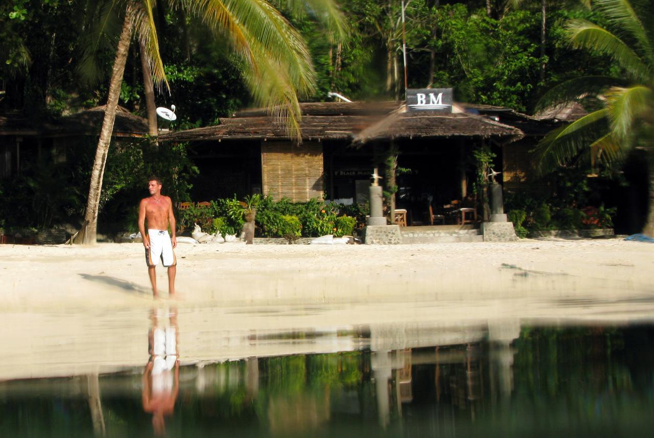 Black Marlin - Kadidiri Batudaka Exterior foto